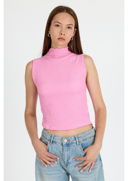 Pembe Bürümcük Kumaş Dik Yaka Kolsuz Bluz 3458