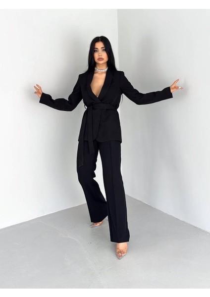 Kadın Ikili Kuşaklı Blazer Ceket Pantolon Takım