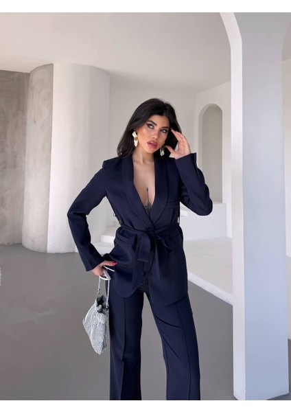 Kadın Ikili Kuşaklı Blazer Ceket Pantolon Takım modelleri