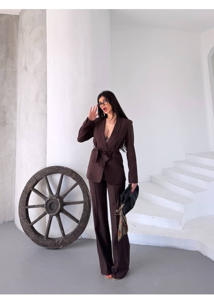 Kadın Ikili Kuşaklı Blazer Ceket Pantolon Takım