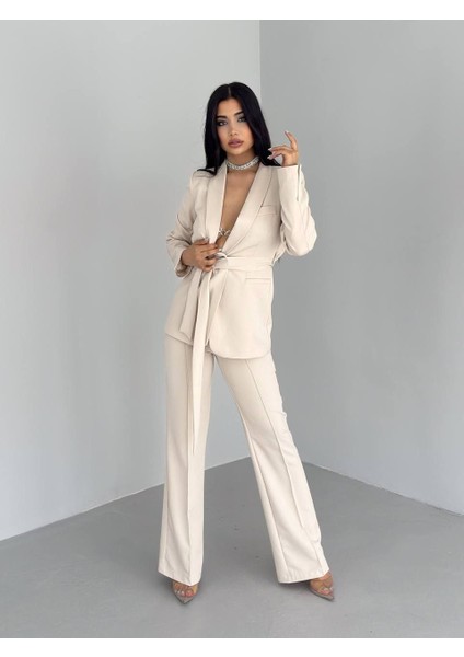 Kadın Ikili Kuşaklı Blazer Ceket Pantolon Takım modelleri