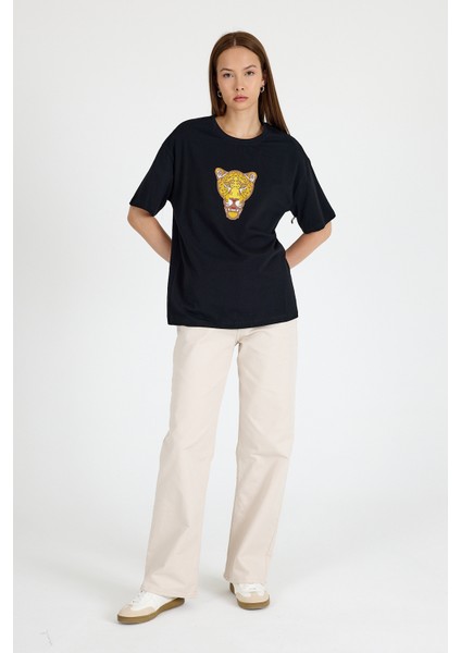 Siyah Kaplan Baskılı Oversize Tişört 6887 modelleri