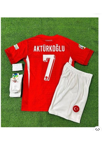 Türkiye Euro 2024 Kerem Aktürkoğlu Çocuk Forması Hedyeli 4'lü Set Çorap Bileklik (RED)-SM11