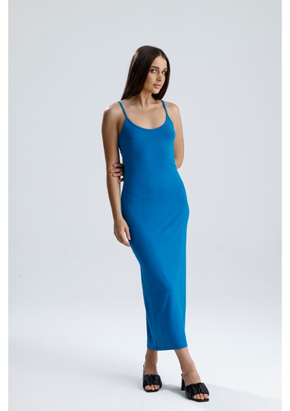 Yırtmaçlı Askılı Likralı Viskon Elbise | ELB35782 Petrol fiyatları