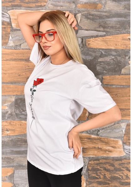 Gül Baskılı Oversize Kadın T-Shirt Bisiklet Yaka fiyatları