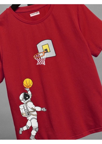 Kids Basketbol Oynayan Astronot Baskılı Oversize Bisiklet Yaka Çocuk T-Shirt fırsatları