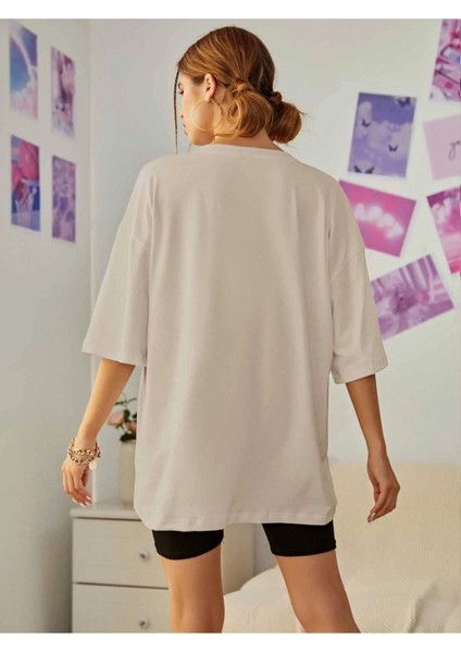 Büyük Beden El Çiçek Buketi Baskılı Oversize Bisiklet Yaka T-Shirt fiyatları