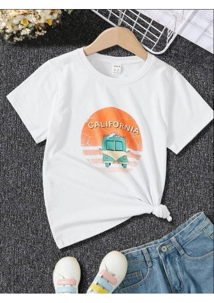 Beyaz Oversize Calıfornia Minibüs Baskılı Çocuk T-Shirt