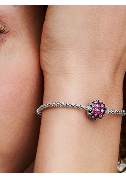 Işıltılı Pavé Yuvarlak Pembe Charm 925 Ayar Gümüş fırsatları