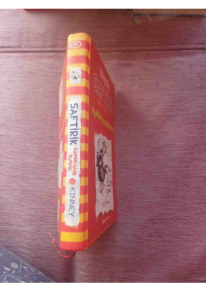 Jeff Kinney'nin Yazdığı 'saftirik: Karışık Işler Bunlar!' Adlı Mizah Kitabı, Greg'in Günlüklerinden Komik ve Karışık Maceralar IÇERIYOR.2019 Basim 223 Sayfa Cok Temiz Kondisyonda fiyatları