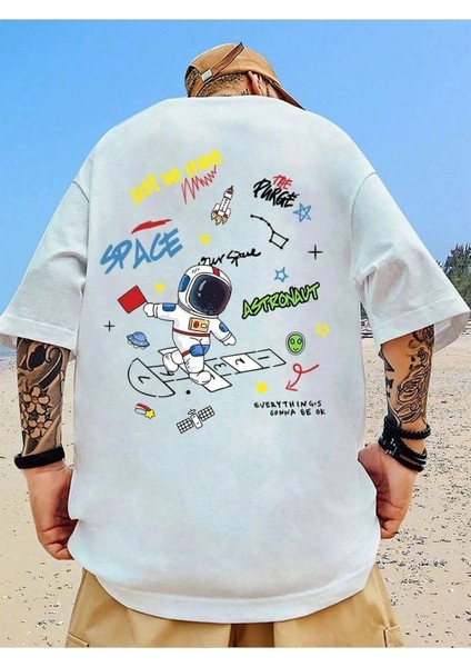 Büyük Beden Just Be Free Galaxy Astronot V2 Baskılı Oversize Bisiklet Yaka T-Shirt fiyatları