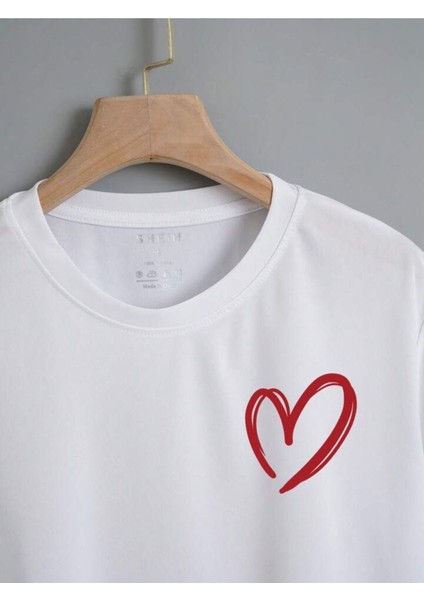 Çocuk Kalp Baskılı Oversize Crop T-Shirt modelleri