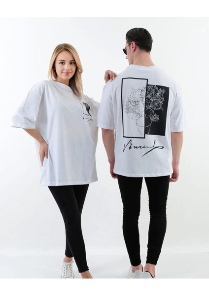 Imza ve Çiçek Baskılı Oversize Pamuklu Unisex T-Shirt