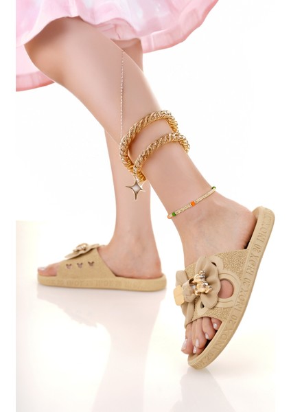 Kadın Terlik Bej Kaydırmaz Su Geçirmez Şık Ev Dışarı Plaj Yazlık Günlük Terlik modelleri