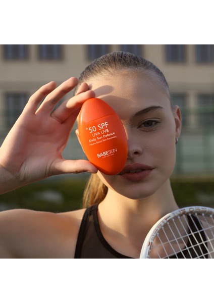 Hassas Ciltler Için Yüksek Koruma Ve Nemlendirici Etkili Güneş Kremi Spf 50 , 50 Ml
