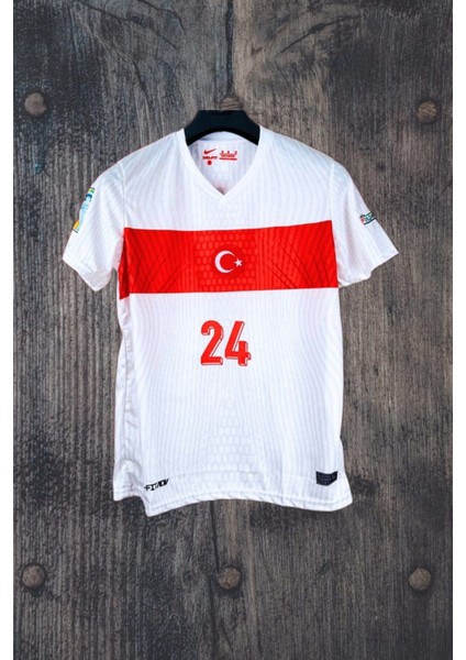 Türkiye 2024/25 Beyaz Semih Kılıç Soy Yetişkin Forması fiyatları