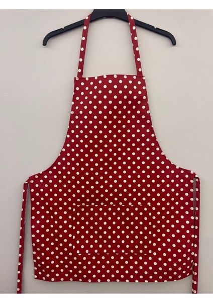 Kırmızı Puantiyeli Cepli Mutfak Önlüğü, 55CM x 70CM, Şık ve Kullanışlı Tasarım