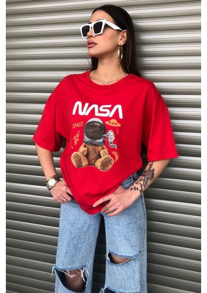 Oversize Nasa Ayıcık Baskılı Unisex Kırmızı T-Shirt