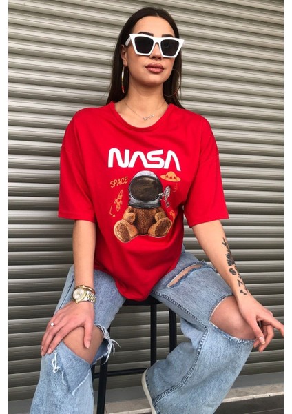 Oversize Nasa Ayıcık Baskılı Unisex Kırmızı T-Shirt modelleri