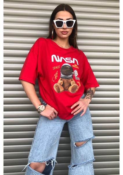 Oversize Nasa Ayıcık Baskılı Unisex Kırmızı T-Shirt indirimleri