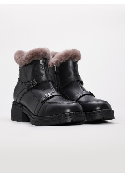 Hakiki Deri Kadın Klasik Ayakkabı 233KZA601 modelleri