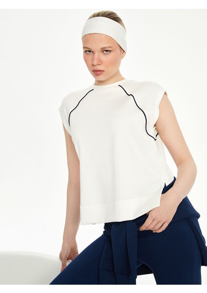 Yeni Sezon Bisiklet Yaka Oversize Kadin Tisort - S5NN71Z8
