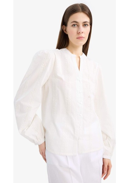 Regular Fit Bisiklet Yaka Brode Uzun Kollu Gömlek