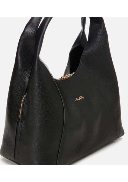 03CAH301080A100 KADIN Deri Siyah Omuz Çantası modelleri