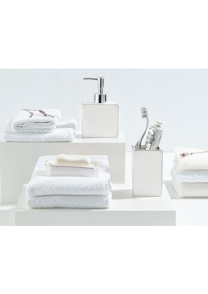 Charlita 3-Lü Banyo Seti