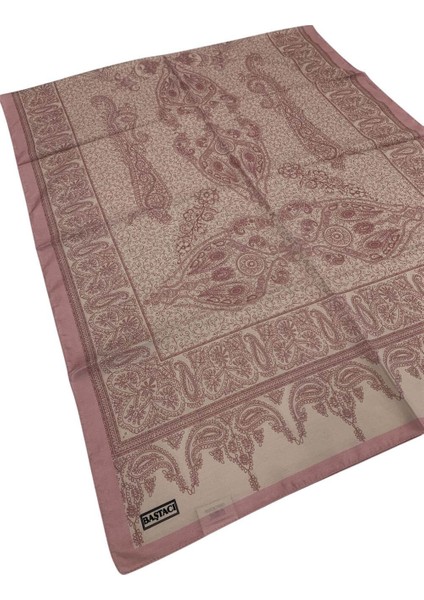 2025 Yaz Sezonu Pudra Kilim Desen Şal modelleri