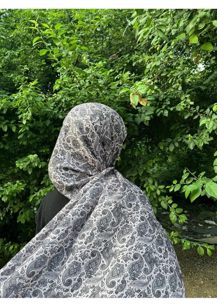 Kokulu Etnik Desen Siyah Soft Şal 75X180 fiyatları