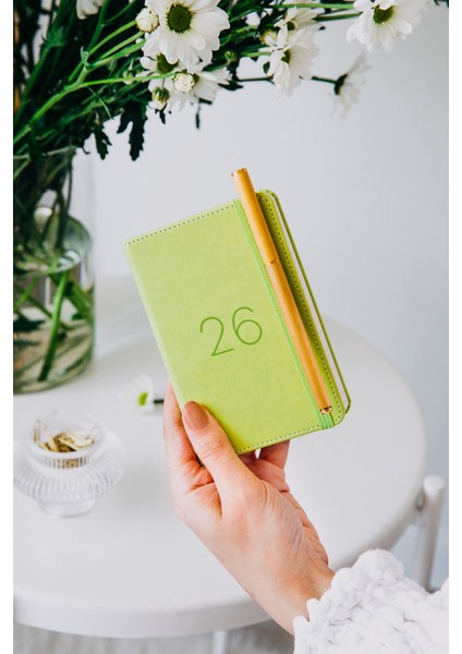 2026 Yılı Lastikli Günlük Cep Ajandası 12 Aylık Açık Yeşil fiyatları