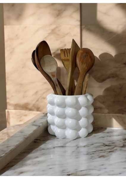 Beyaz Parlak Baloncuklu Kaşıklık | Estetik Pinterest Kaşıklık modelleri