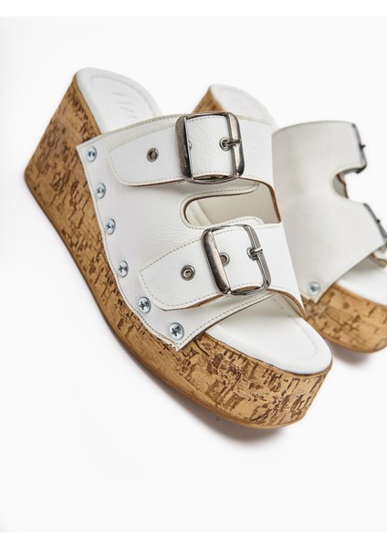 Ratka Beyaz Çift Bantlı Platform Topuklu Kadın Terlik fırsatları