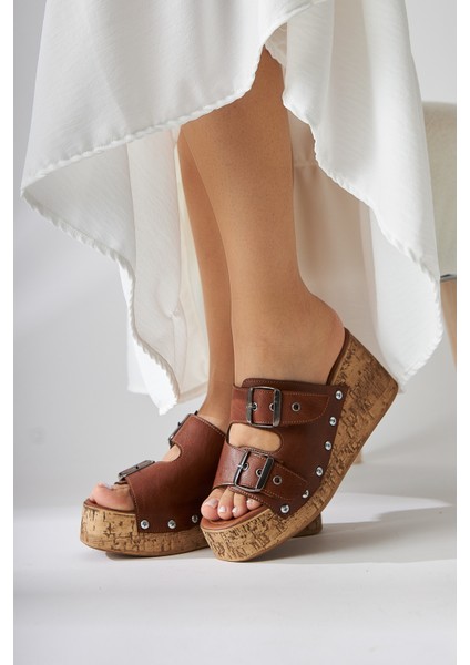 Ratka Taba Çift Bantlı Platform Topuklu Kadın Terlik fırsatları