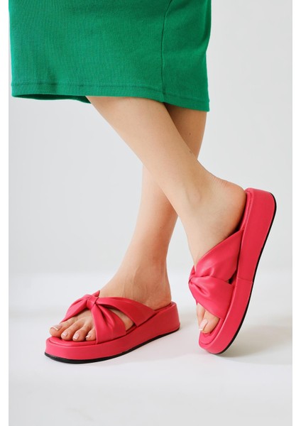 Misty Fuşya Çapraz Fiyonk Bantlı Kalın Tabanlı Terlik modelleri