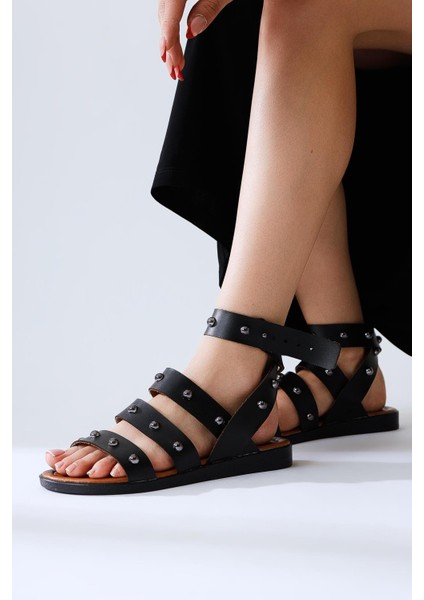 Hakiki Deri Hansa Siyah Zımba Detaylı Banlı Sandalet fiyatları