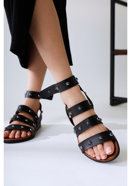 Hakiki Deri Hansa Siyah Zımba Detaylı Banlı Sandalet modelleri