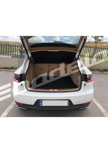 Porsche Macan 2014-2020 Arası Uyumlu 3D Kauçuk Bagaj Havuzu