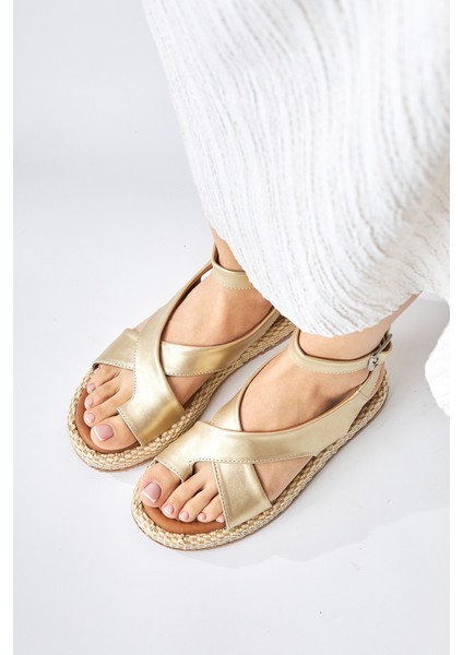 Kani Altın Parmak Arası Kadın Sandalet fiyatları
