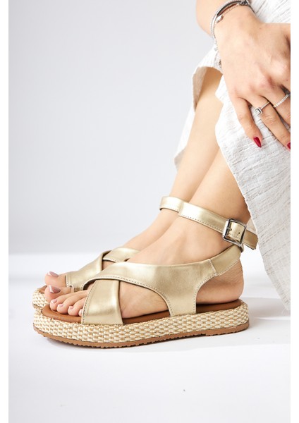 Kani Altın Parmak Arası Kadın Sandalet modelleri
