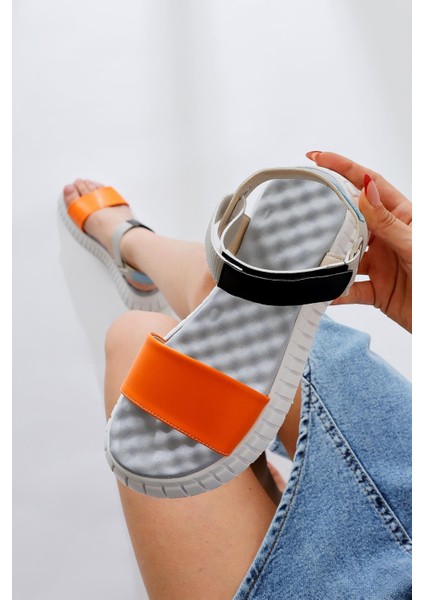 Jeny Turuncu Kalın Bantlı Cırtcırtlı Rahat Tabanlı Sandalet