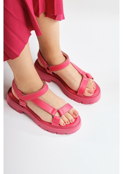 Marym Fuşya Cırt Detaylı Kalın Tabanlı Sandalet fırsatları