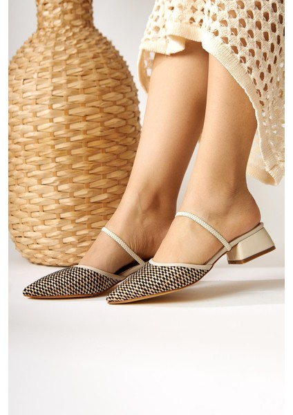 Rosa Bej Sivri Burunlu Hasır Kısa Topuklu Kadın Sandalet fiyatları