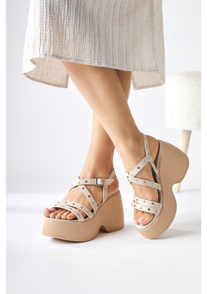 Ying Ten Troklu Dolgu Topuklu Kadın Sandalet fiyatları