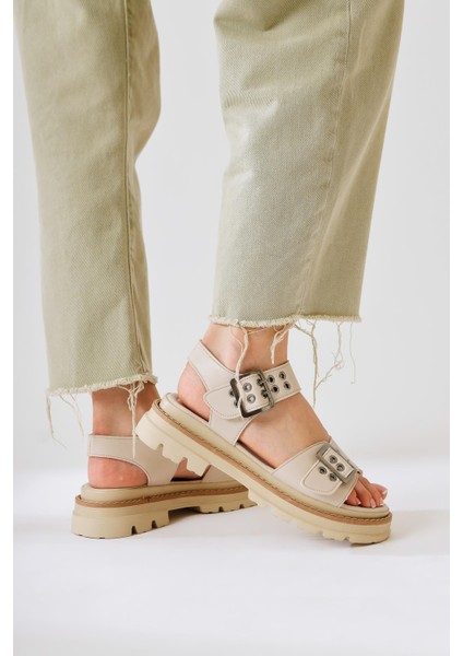 Tamera Bej Toka Detay Kalın Tabanlı Sandalet modelleri