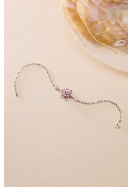 925 Ayar Gümüş Rodyum Kaplama Doç Zincirli Pembe Taşlı Lotus Çiçeği Bileklik modelleri