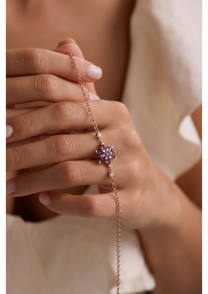 925 Ayar Gümüş Rose Kaplama Doç Zincirli Mor Taşlı Lotus Çiçeği Bileklik