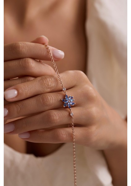 925 Ayar Gümüş Rose Kaplama Doç Zincirli Aquamarin Taşlı Lotus Çiçeği Bileklik modelleri