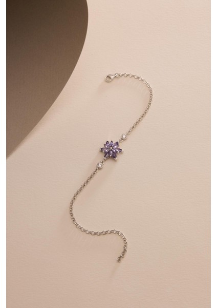 925 Ayar Gümüş Rodyum Kaplama Doç Zincirli Mor Taşlı Lotus Çiçeği Bileklik fırsatları